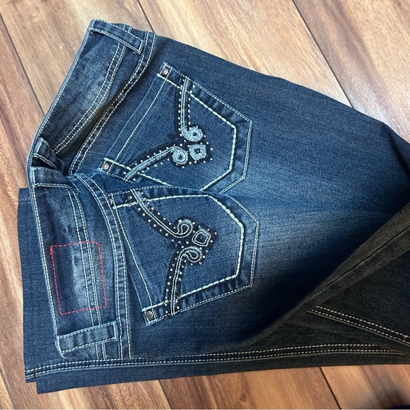 Jeans - Picture 4 of 16